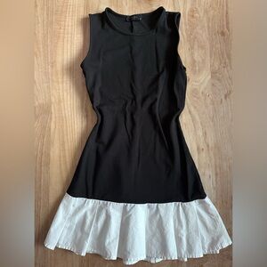 Black and White Sleeveless Dress